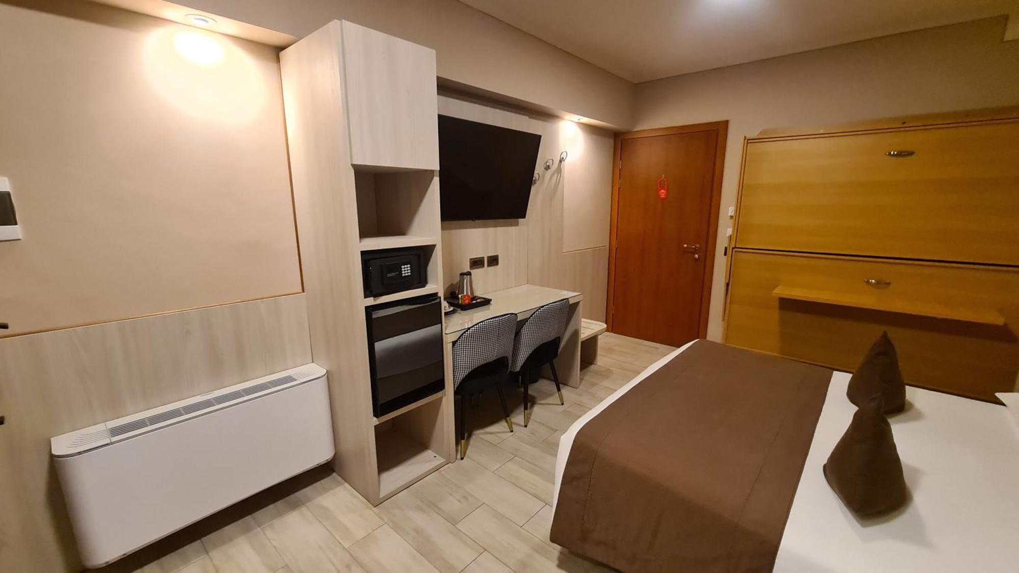 Hotel Lenotel 外观 照片